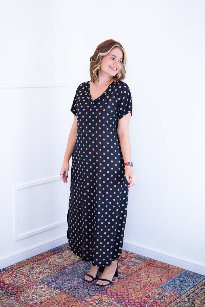 Vestido Antonella – Decote V com Fendas Laterais em Malha Confort - Naguirre Shop