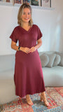 Vestido Antonella – Decote V com Fendas Laterais em Malha Confort - Naguirre Shop