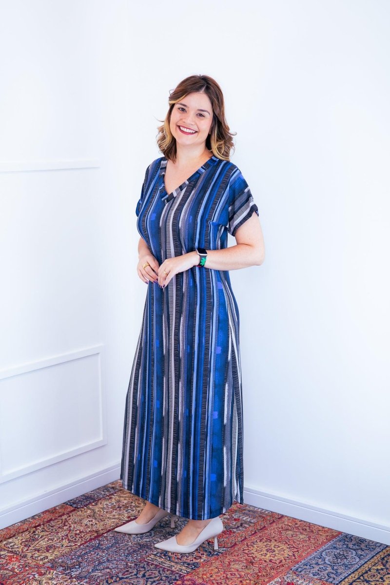 Vestido Antonella – Decote V com Fendas Laterais em Malha Confort - Naguirre Shop