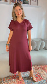 Vestido Antonella – Decote V com Fendas Laterais em Malha Confort - Naguirre Shop