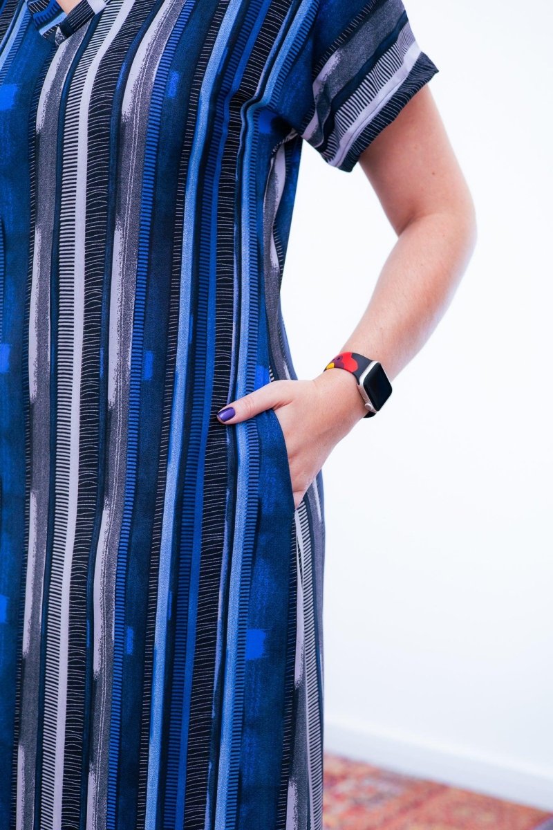 Vestido Antonella – Decote V com Fendas Laterais em Malha Confort - Naguirre Shop