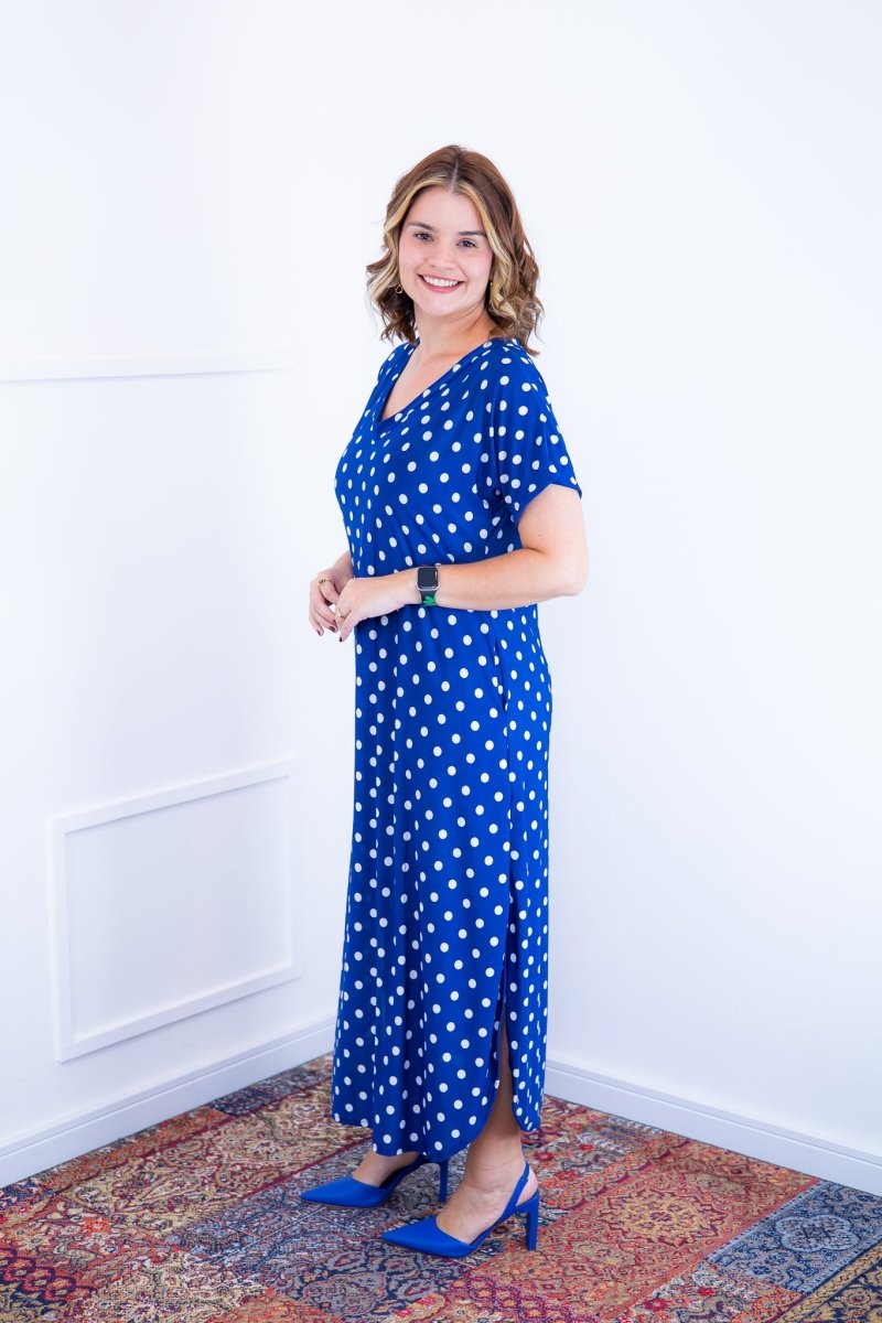 Vestido Antonella – Decote V com Fendas Laterais em Malha Confort - Naguirre Shop
