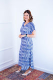Vestido Antonella – Decote V com Fendas Laterais em Malha Confort - Naguirre Shop