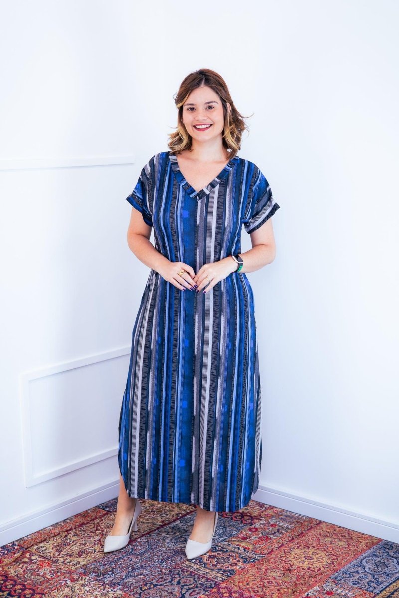 Vestido Antonella – Decote V com Fendas Laterais em Malha Confort - Naguirre Shop