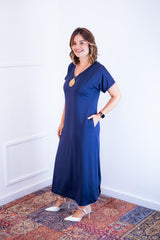 Vestido Antonella – Decote V com Fendas Laterais em Malha Confort - Naguirre Shop