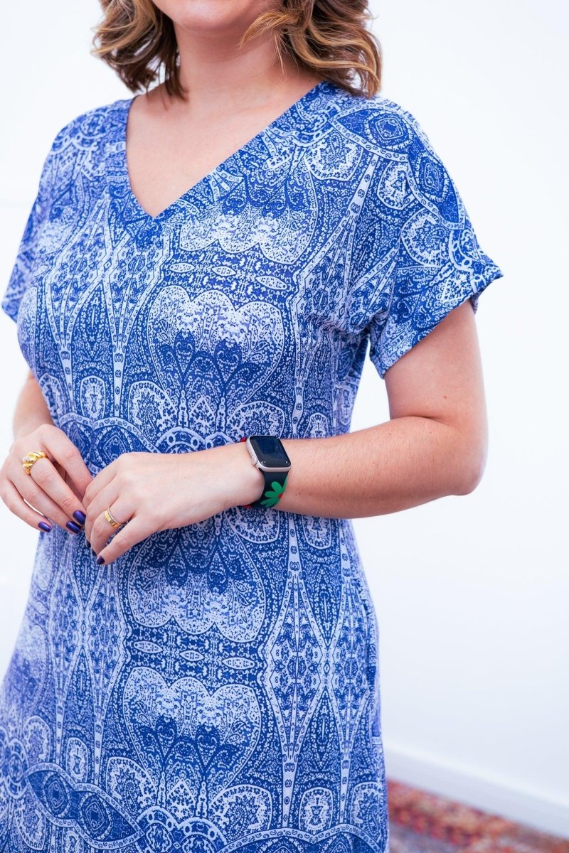 Vestido Antonella – Decote V com Fendas Laterais em Malha Confort - Naguirre Shop
