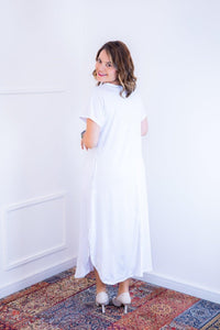 Vestido Antonella – Decote V com Fendas Laterais em Malha Confort - Naguirre Shop
