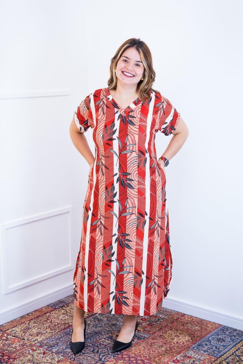 Vestido Antonella – Decote V com Fendas Laterais em Malha Confort - Naguirre Shop