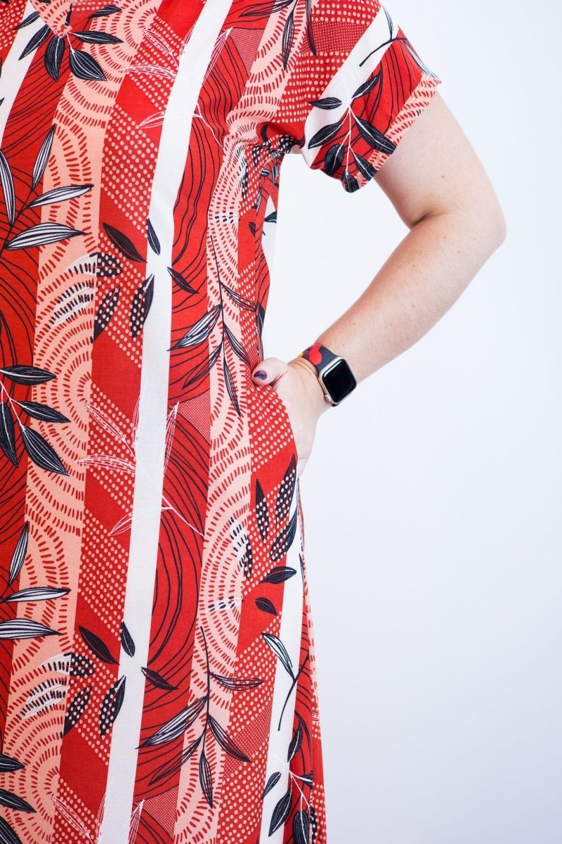 Vestido Antonella – Decote V com Fendas Laterais em Malha Confort - Naguirre Shop