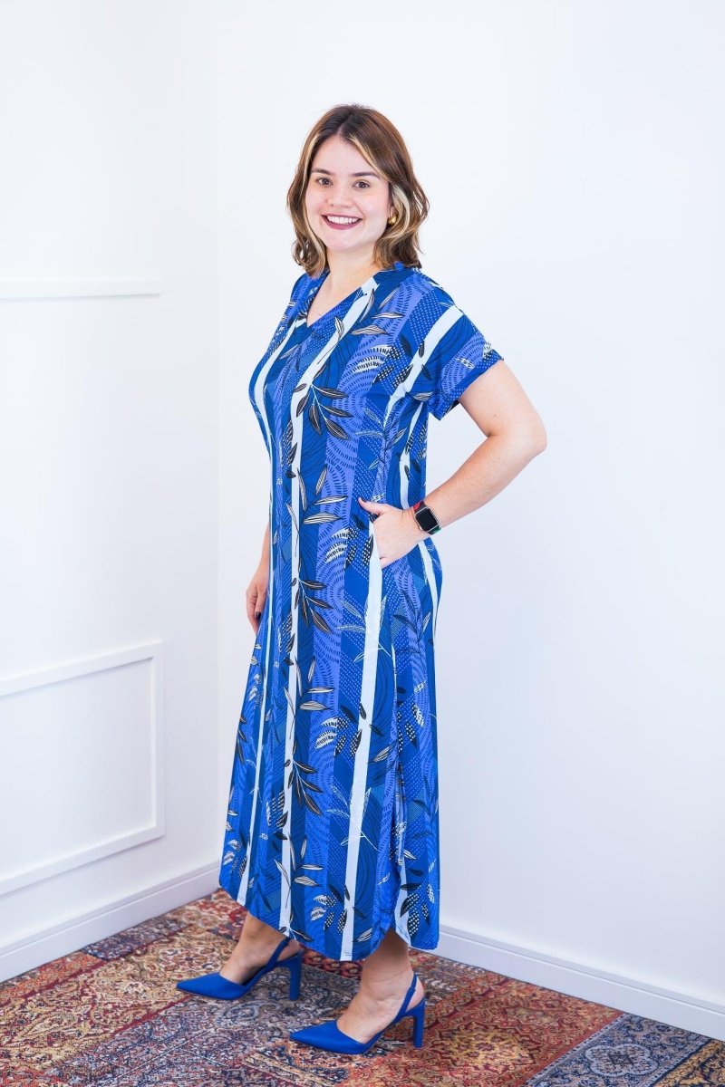 Vestido Antonella – Decote V com Fendas Laterais em Malha Confort - Naguirre Shop