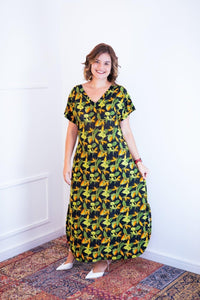 Vestido Antonella – Decote V com Fendas Laterais em Malha Confort - Naguirre Shop