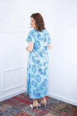 Vestido Antonella – Decote V com Fendas Laterais em Malha Confort Deluxe - Naguirre Shop
