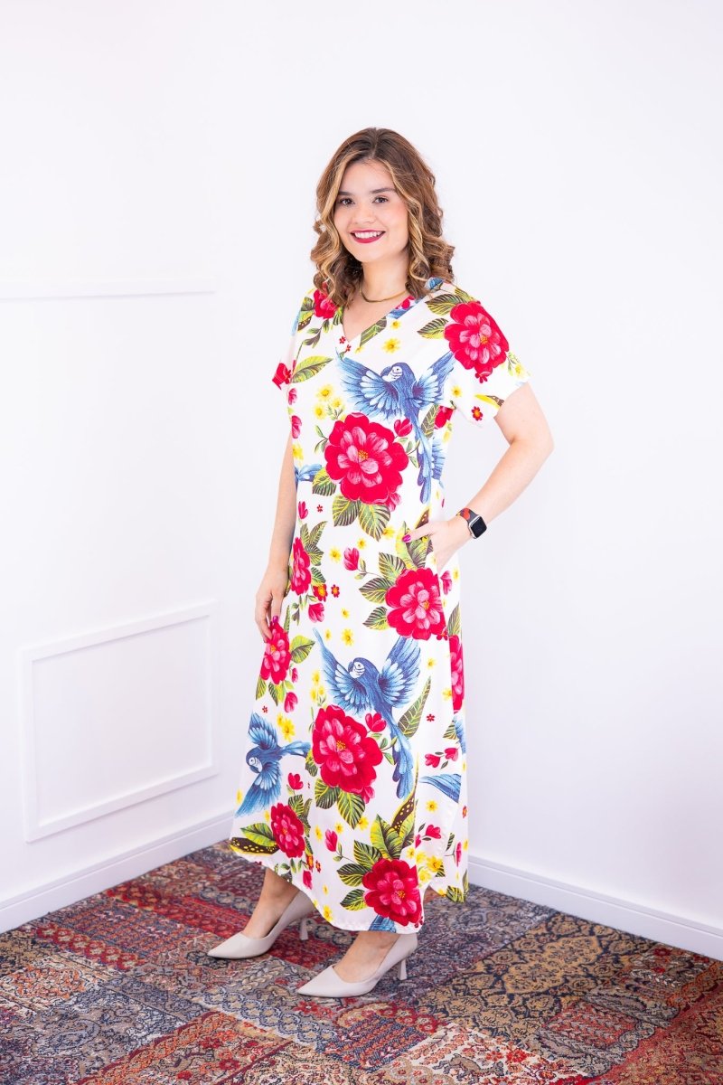 Vestido Antonella – Decote V com Fendas Laterais em Malha Confort Deluxe - Naguirre Shop