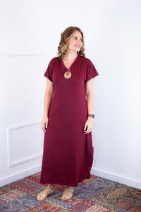 Vestido Antonella – Decote V com Fendas Laterais em Malha Confort Deluxe - Naguirre Shop