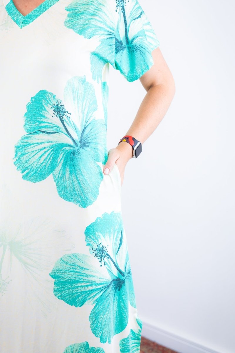 Vestido Antonella – Decote V com Fendas Laterais em Malha Confort Deluxe - Naguirre Shop