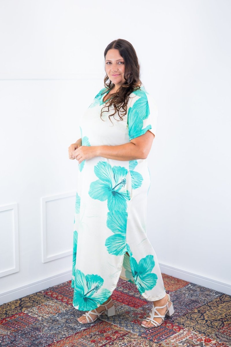 Vestido Antonella – Decote V com Fendas Laterais em Malha Confort Deluxe - Naguirre Shop