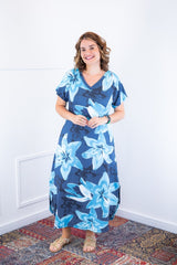 Vestido Antonella – Decote V com Fendas Laterais em Malha Confort Deluxe - Naguirre Shop