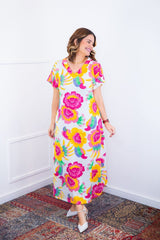 Vestido Antonella – Decote V com Fendas Laterais em Malha Confort Deluxe - Naguirre Shop