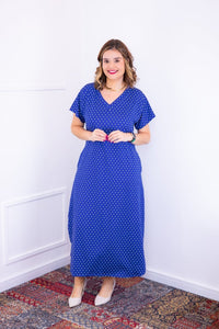 Vestido Antonella – Decote V com Fendas Laterais em Malha Confort Deluxe - Naguirre Shop