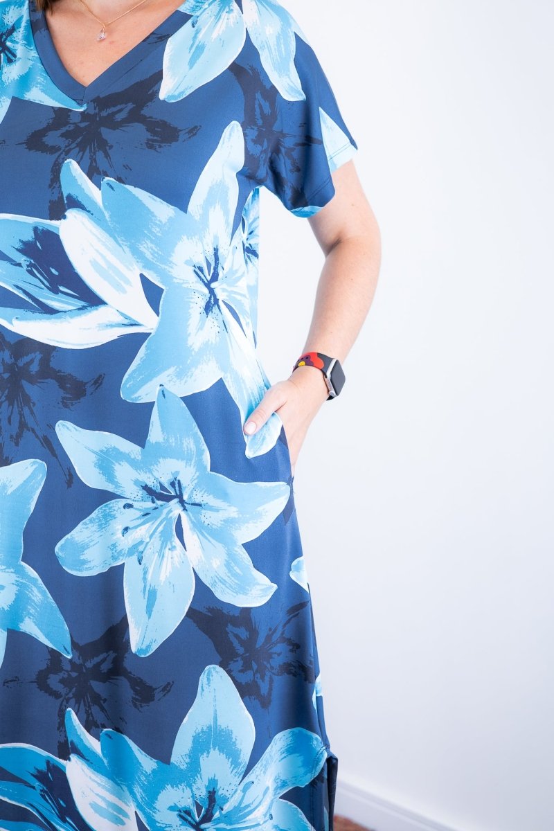 Vestido Antonella – Decote V com Fendas Laterais em Malha Confort Deluxe - Naguirre Shop