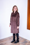 Vestido Beatriz - Midi com Gola Boba e Manga Longa em Plush - Naguirre Shop