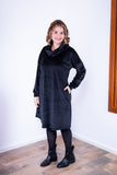 Vestido Beatriz - Midi com Gola Boba e Manga Longa em Plush - Naguirre Shop