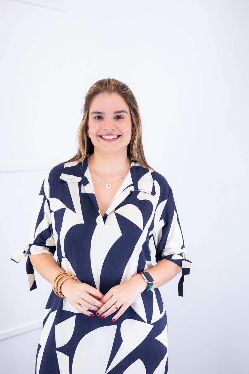 Vestido Bruna - Chemise Midi Gola V em Viscolinho - Naguirre Shop