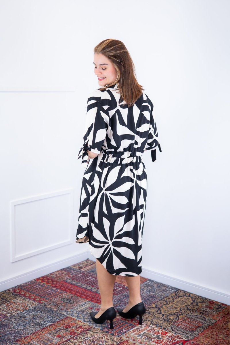 Vestido Bruna - Chemise Midi Gola V em Viscolinho - Naguirre Shop