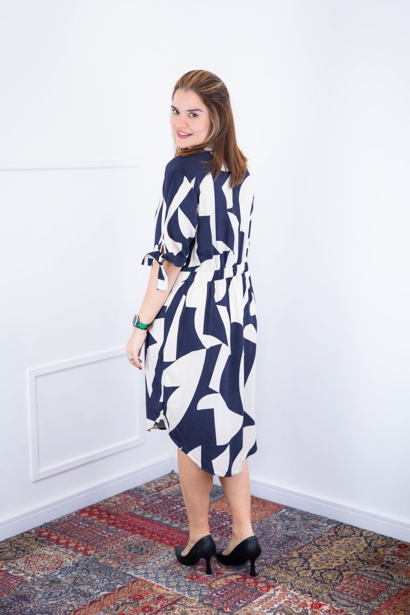 Vestido Bruna - Chemise Midi Gola V em Viscolinho - Naguirre Shop