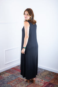 Vestido Daiane - Regata Longuete Mullet em Malha Confort - Naguirre Shop