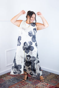 Vestido Daiane - Regata Longuete Mullet em Malha Confort - Naguirre Shop