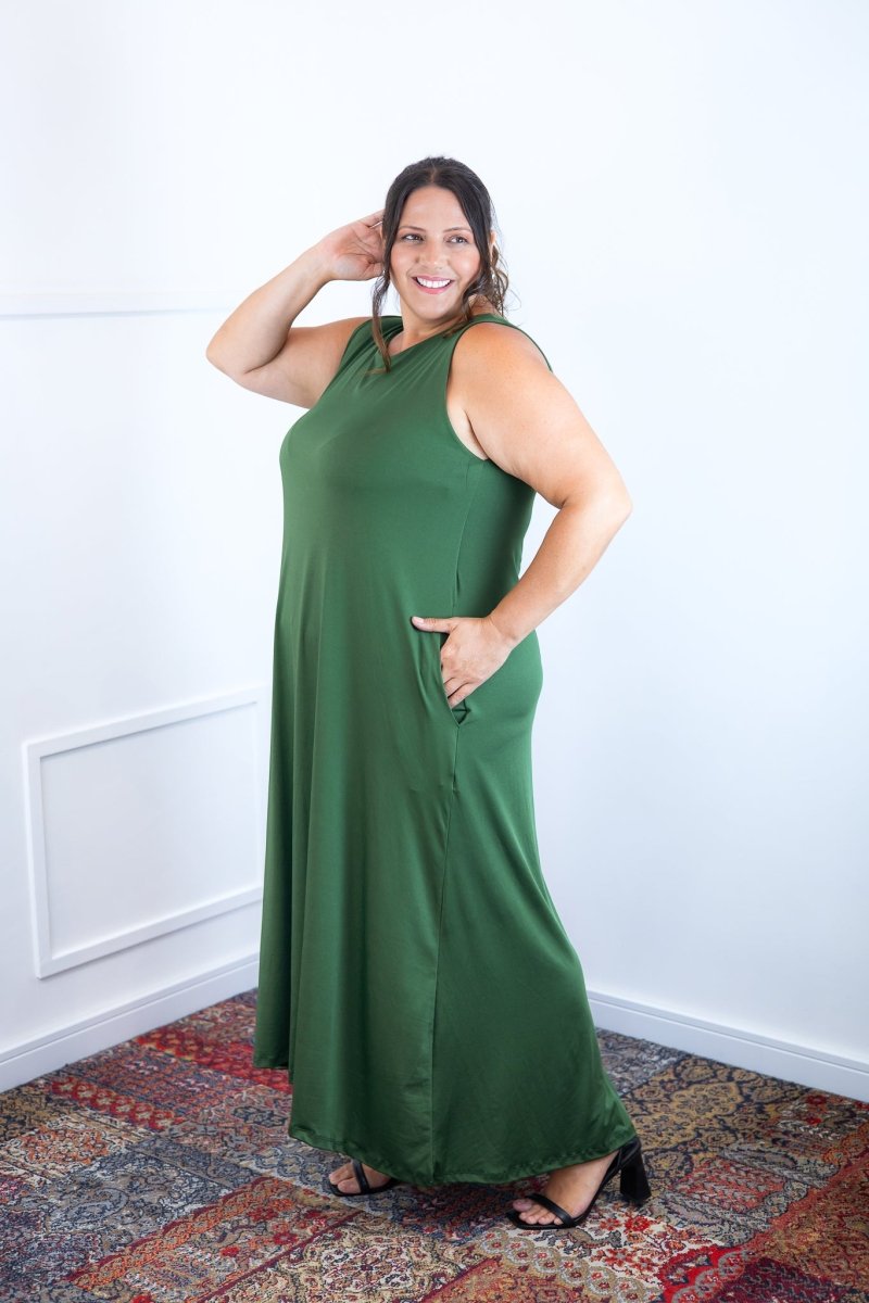 Vestido Daiane - Regata Longuete Mullet em Malha Confort - Naguirre Shop