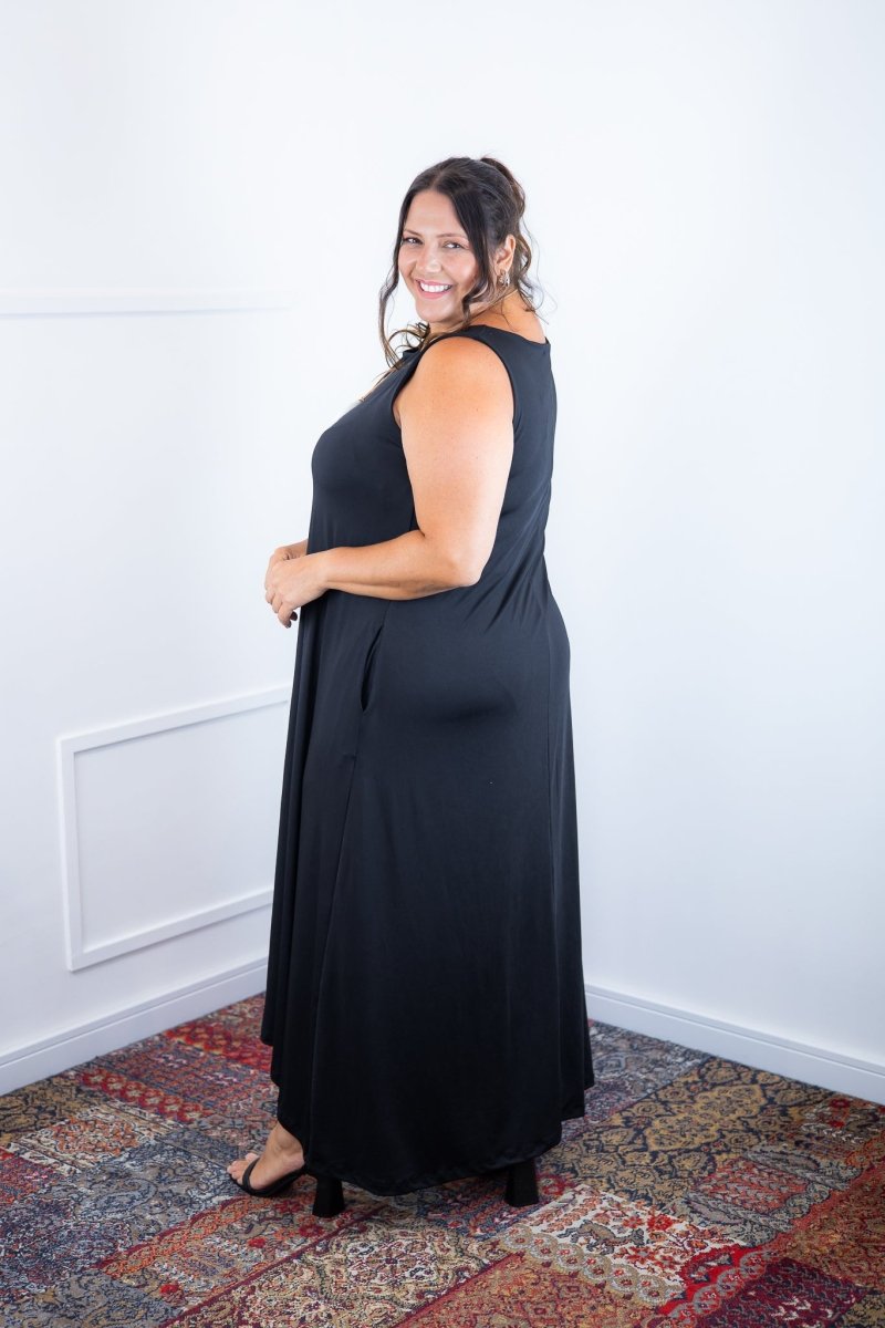 Vestido Daiane - Regata Longuete Mullet em Malha Confort - Naguirre Shop