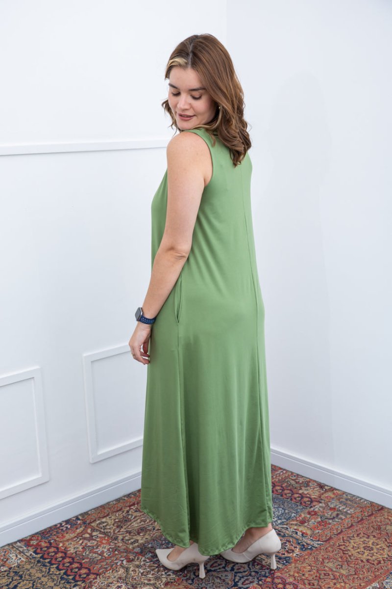 Vestido Daiane - Regata Longuete Mullet em Malha Confort - Naguirre Shop