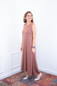 Vestido Daiane - Regata Longuete Mullet em Malha Confort - Naguirre Shop