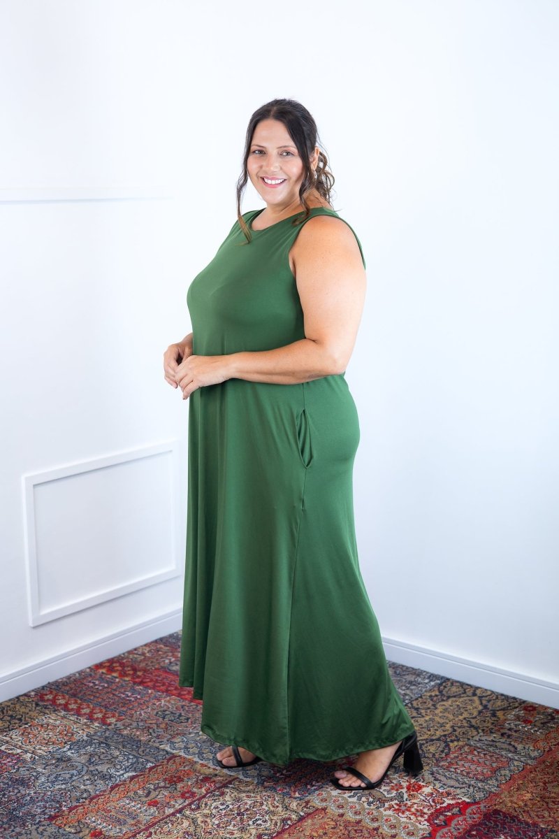 Vestido Daiane - Regata Longuete Mullet em Malha Confort - Naguirre Shop