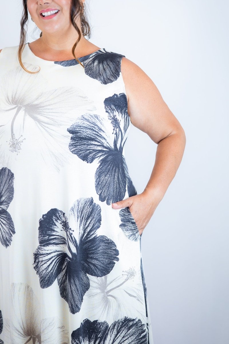 Vestido Daiane - Regata Longuete Mullet em Malha Confort - Naguirre Shop