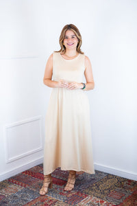 Vestido Daiane - Regata Longuete Mullet em Malha Confort - Naguirre Shop