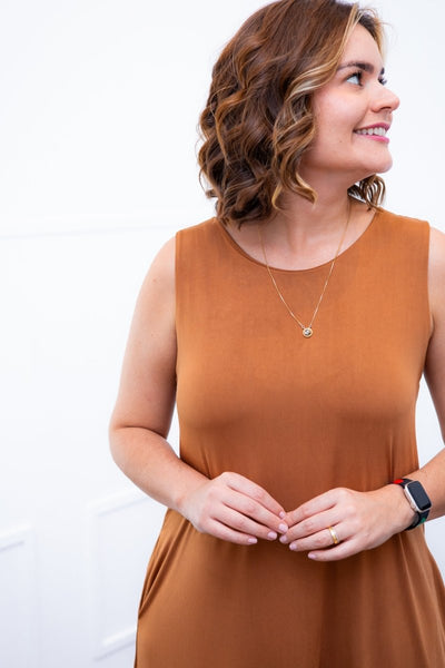 Vestido Daiane - Regata Longuete Mullet em Malha Confort - Naguirre Shop