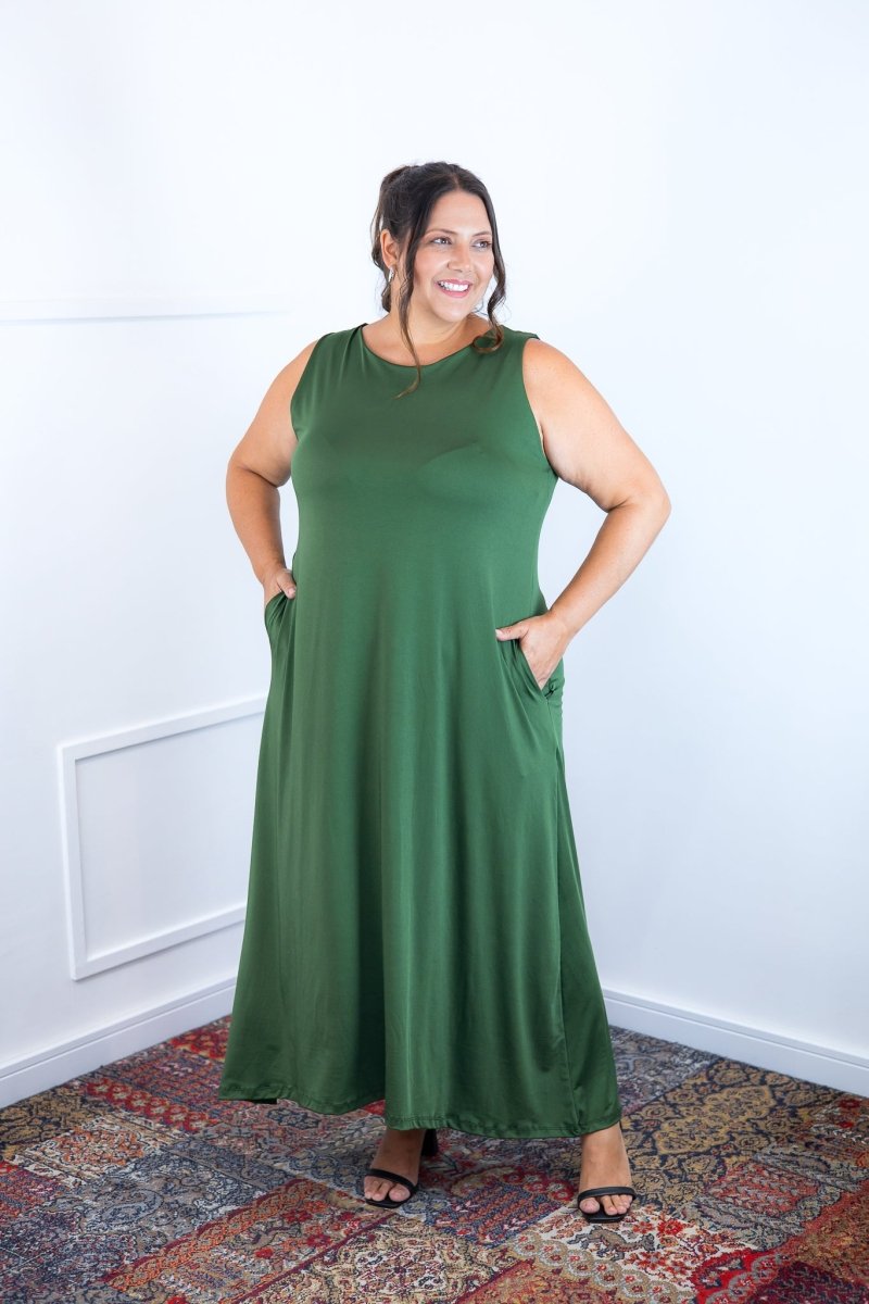 Vestido Daiane - Regata Longuete Mullet em Malha Confort - Naguirre Shop