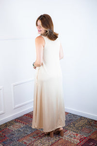 Vestido Daiane - Regata Longuete Mullet em Malha Confort - Naguirre Shop