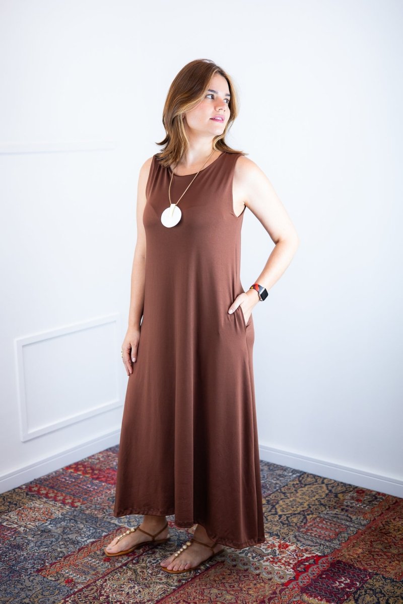 Vestido Daiane - Regata Longuete Mullet em Malha Confort - Naguirre Shop