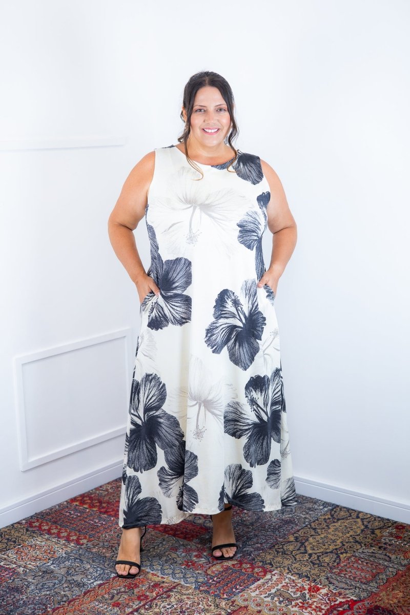 Vestido Daiane - Regata Longuete Mullet em Malha Confort - Naguirre Shop