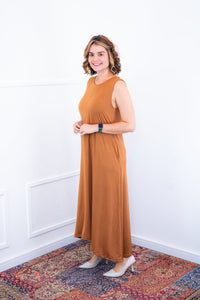 Vestido Daiane - Regata Longuete Mullet em Malha Confort - Naguirre Shop