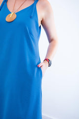 Vestido Dandara - Midi de Alça Decote V em Linho Light - Naguirre Shop