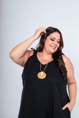 Vestido Dandara - Midi de Alça Decote V em Linho Light - Naguirre Shop