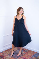 Vestido Dandara - Midi de Alça Decote V em Linho Light - Naguirre Shop