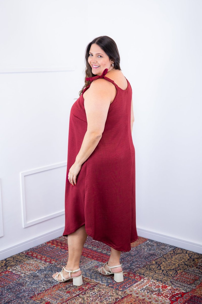 Vestido Dandara - Midi de Alça Decote V em Linho Light - Naguirre Shop