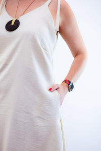 Vestido Dandara - Midi de Alça Decote V em Linho Light - Naguirre Shop