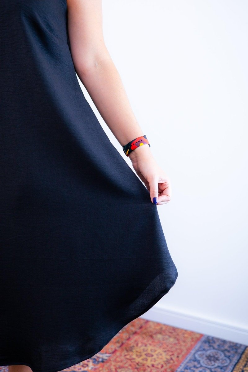Vestido Dandara - Midi de Alça Decote V em Linho Light - Naguirre Shop